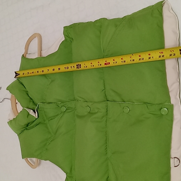 American Eagle Outfitters Reversible Puffer Vest - Picture 8 of 9